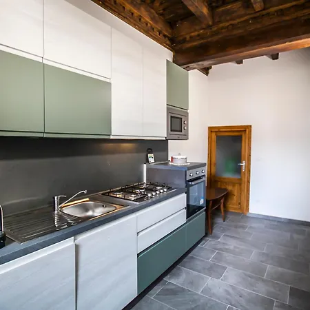 Semesterbostad Casa Di Bruno Pellio Superiore